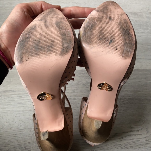 Betsy Johnson Polkadot Heels size 8.5 - Picture 4 of 6